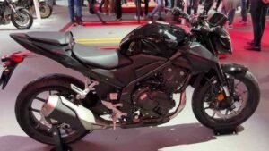 2026 Honda CB500 e-Clutch